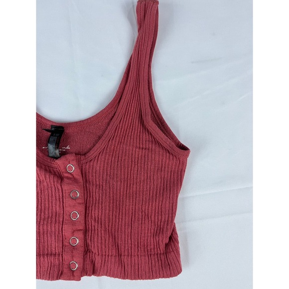 Out From Under Tops - Urban Outfitters Out From Under Ribbed Snap Button Crop Tank Top Red XS‎